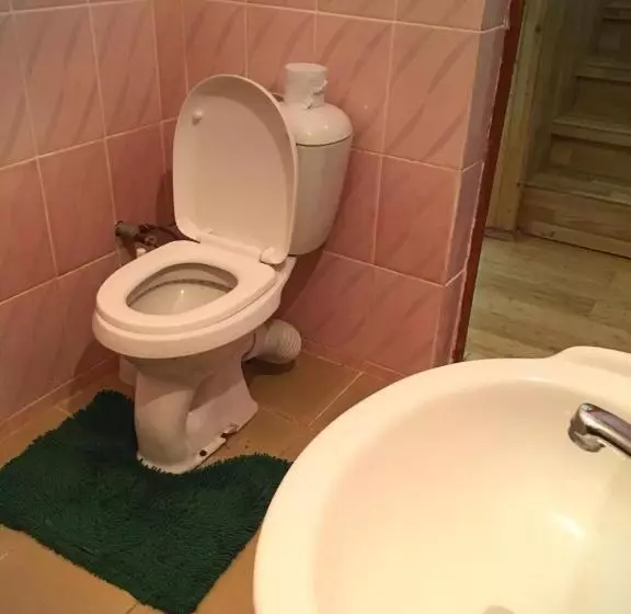 تختخواب و صبحانه гостевой дом крылья