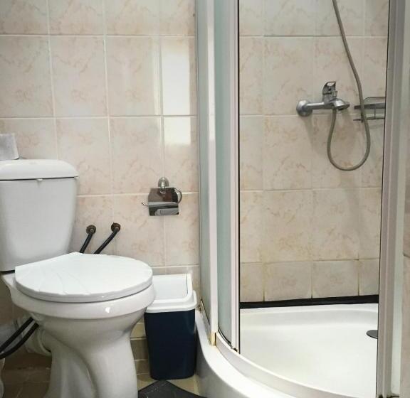 تختخواب و صبحانه гостевой дом крылья