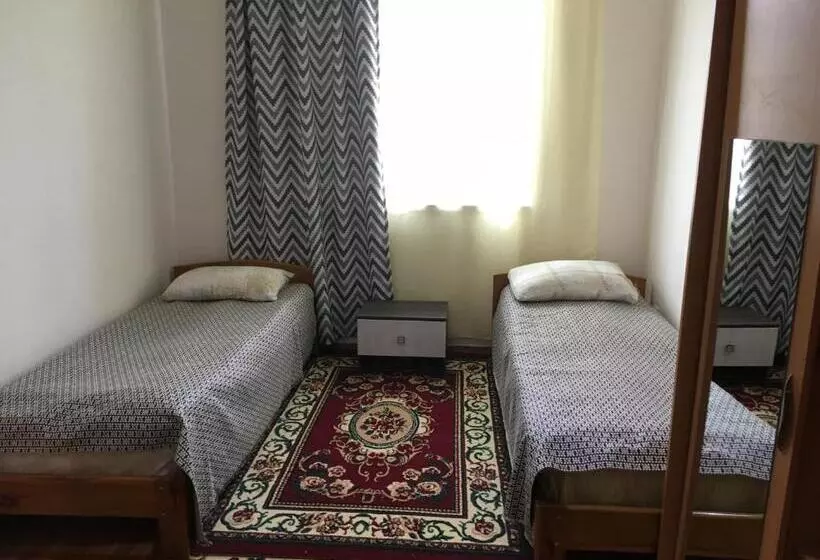 تختخواب و صبحانه гостевой дом крылья