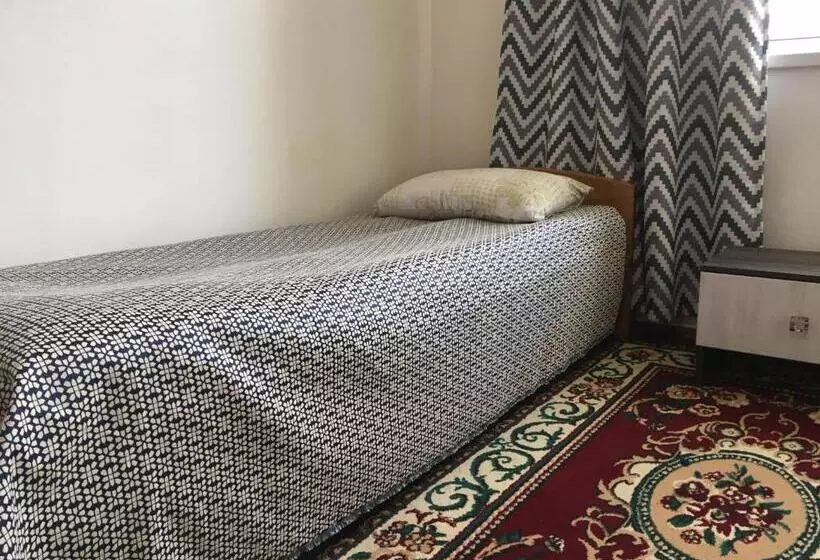 تختخواب و صبحانه гостевой дом крылья