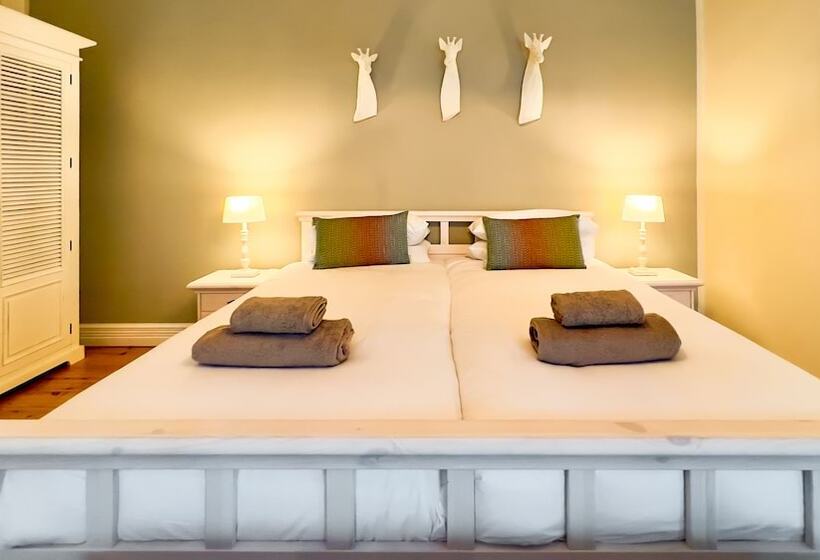 تختخواب و صبحانه Brigadoon Boutique Guesthouse