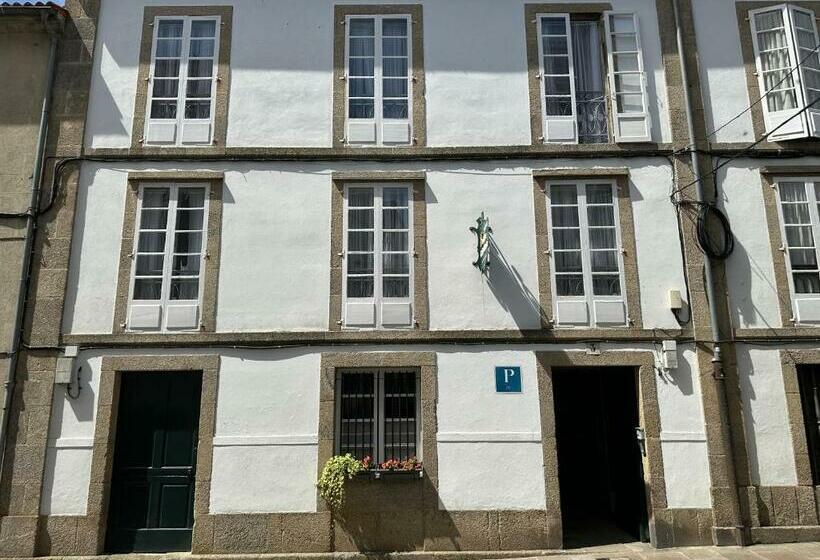 Casa Anglicana Del Peregrino/ Pensión Santa Cristina