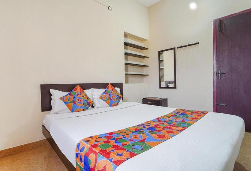 فندق Varun Residency