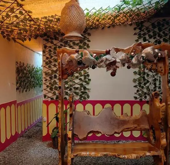 ペンション Hostal Casa Madrigal