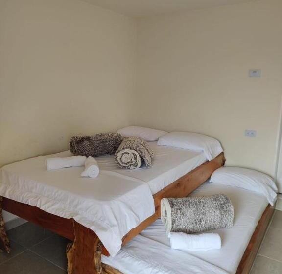 펜션 Hostal Casa Madrigal