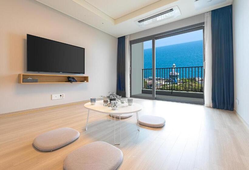 Sokcho I Park Suite Hotel & Residence