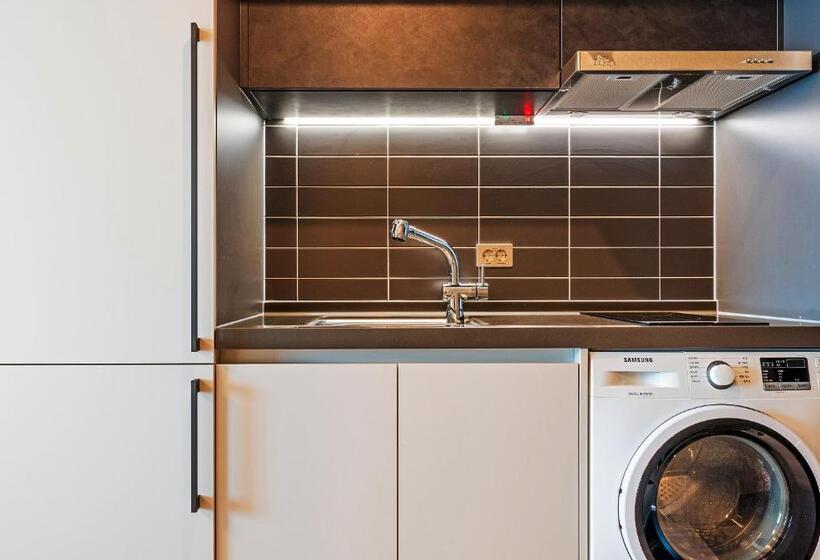 Sokcho I Park Suite Hotel & Residence