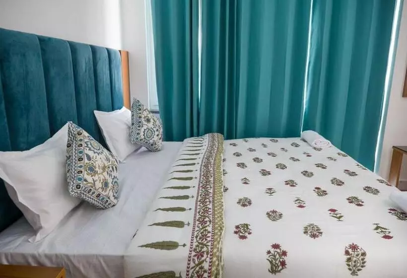 The Vinayak By Le Pension Stays