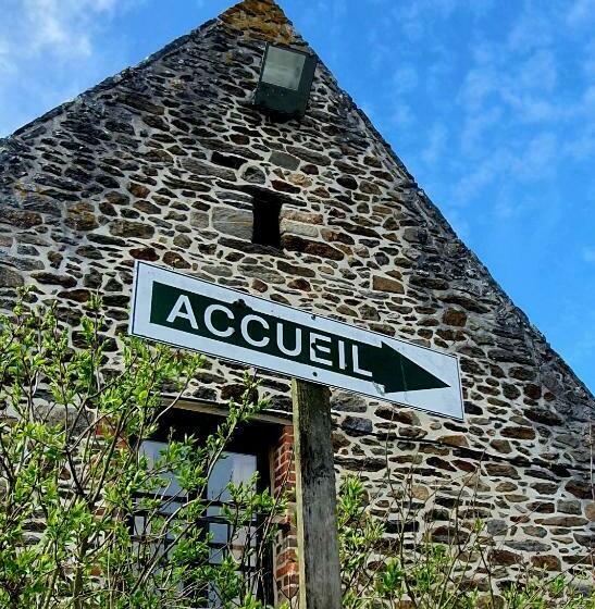 فندق صغير L Auberge De La Porte