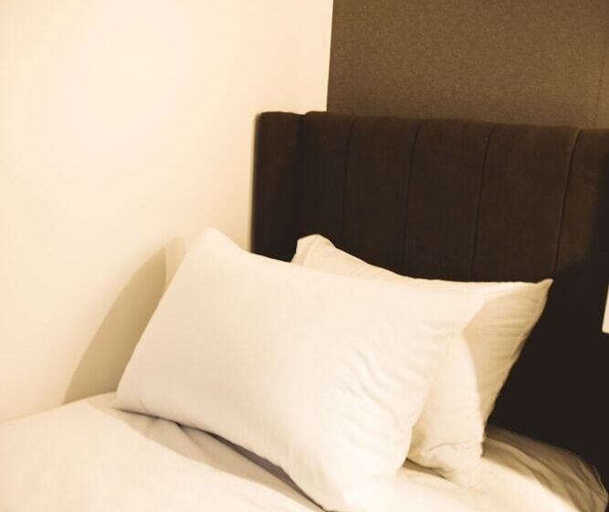 هاستل Tourist Palace