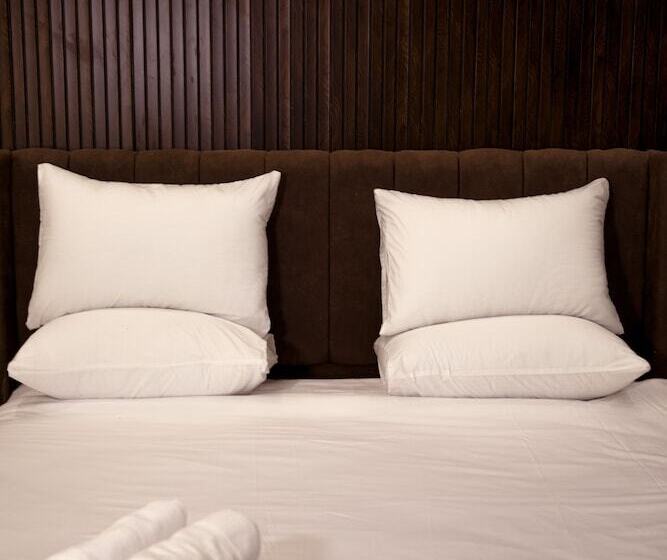 هاستل Tourist Palace