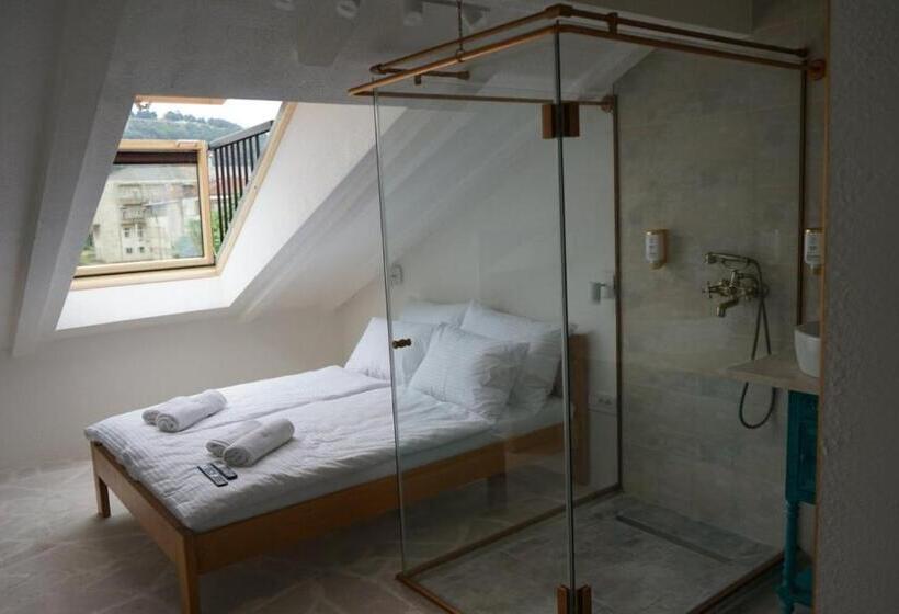 هتل Restoran Humsko