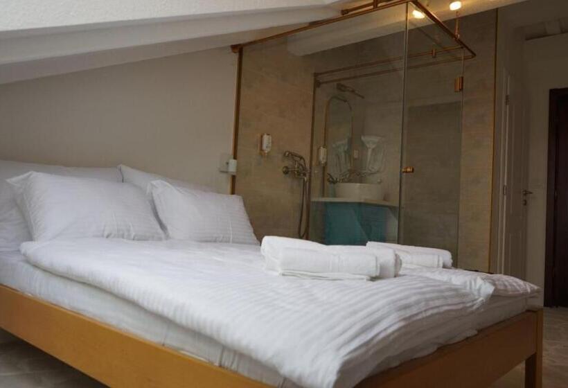 هتل Restoran Humsko