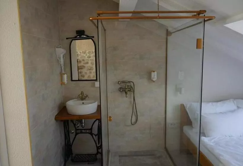 هتل Restoran Humsko