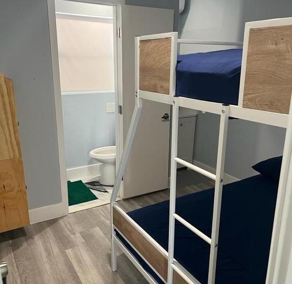 הוסטל Blue Little Havana