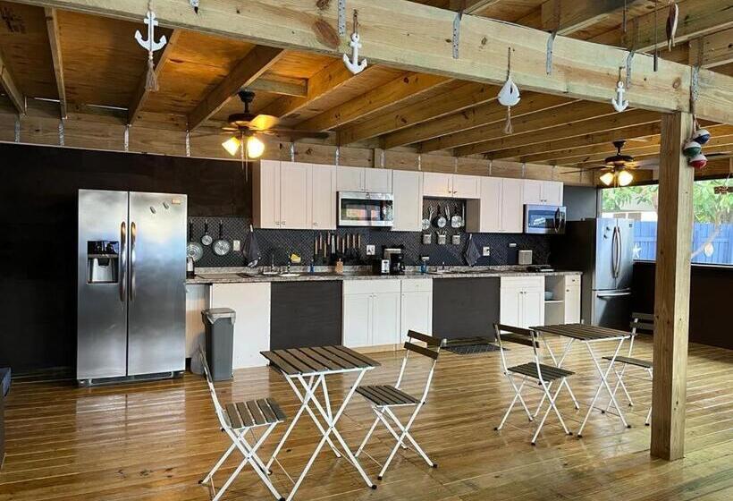 הוסטל Blue Little Havana