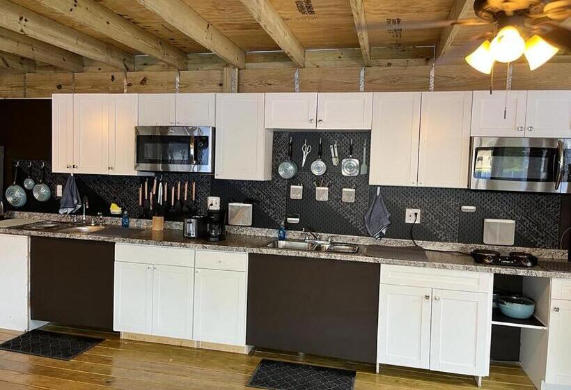 הוסטל Blue Little Havana