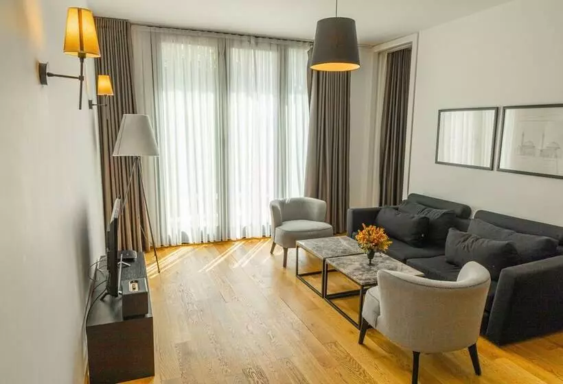 Ando Living   Taksim Gumussuyu Townhouse