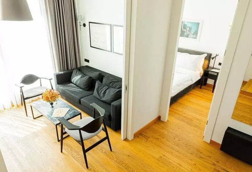 Ando Living   Taksim Gumussuyu Townhouse