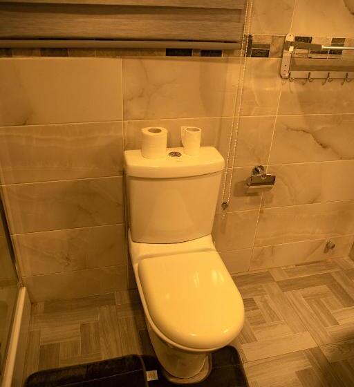 فندق Brynx Haven Adenta, Accra