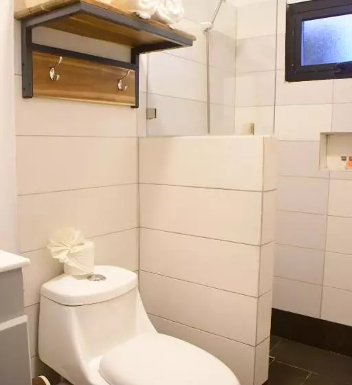 هتل Hostal Marina Samana