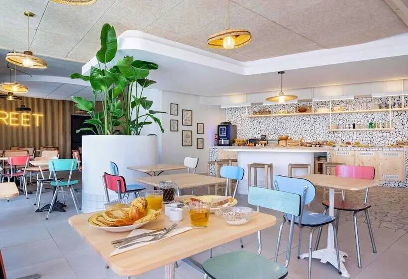 هتل Ibis Styles Salon De Provence