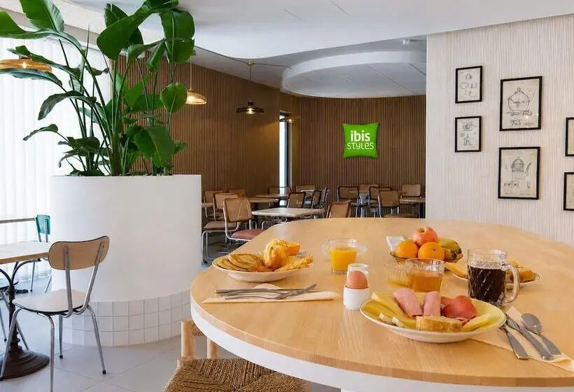 هتل Ibis Styles Salon De Provence