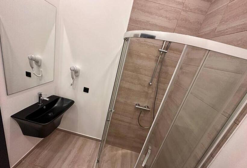 ホテル Royal Wood