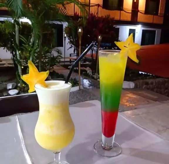 ホテル Rupa Rupa