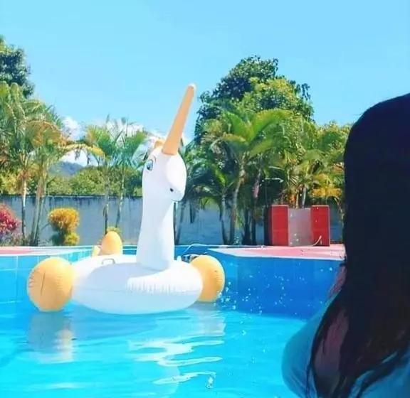 ホテル Rupa Rupa
