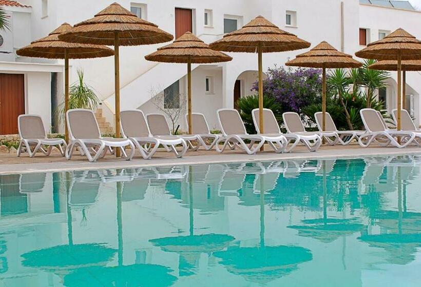 Grotta Saracena Resort