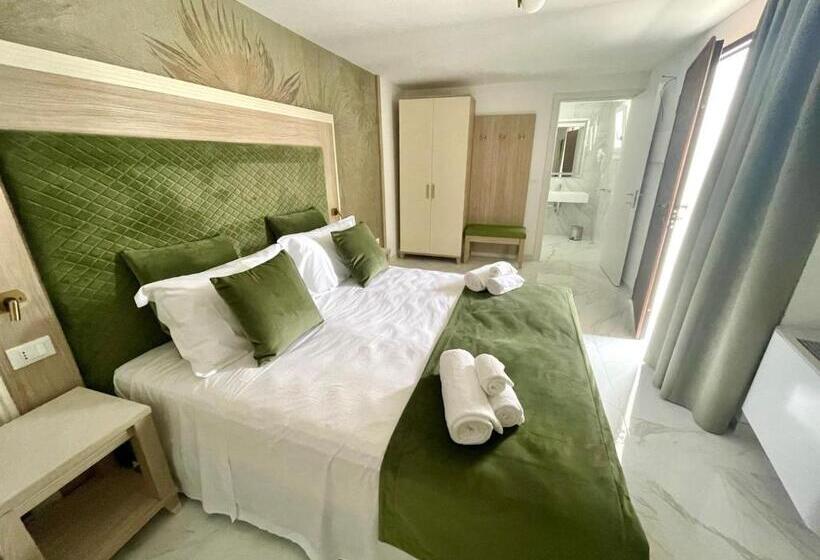 Grotta Saracena Resort