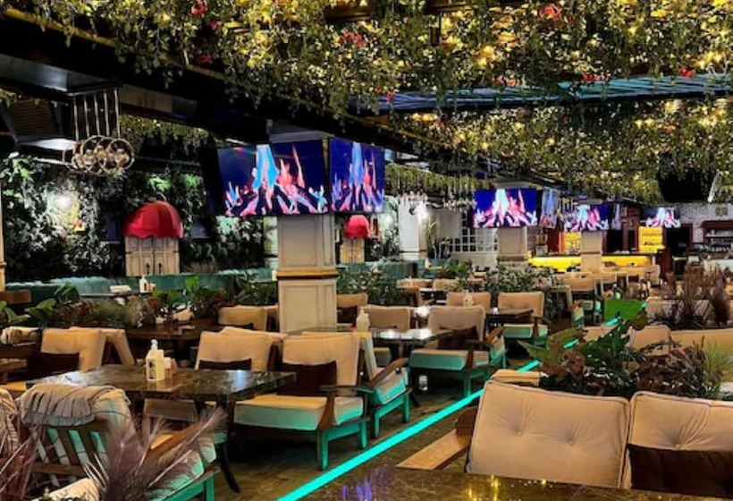 בית מלון כפרי Kurucesme Business