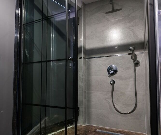 בית מלון כפרי Kurucesme Business