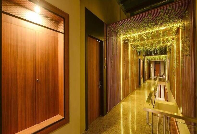 Nata Azana Hotel Solo