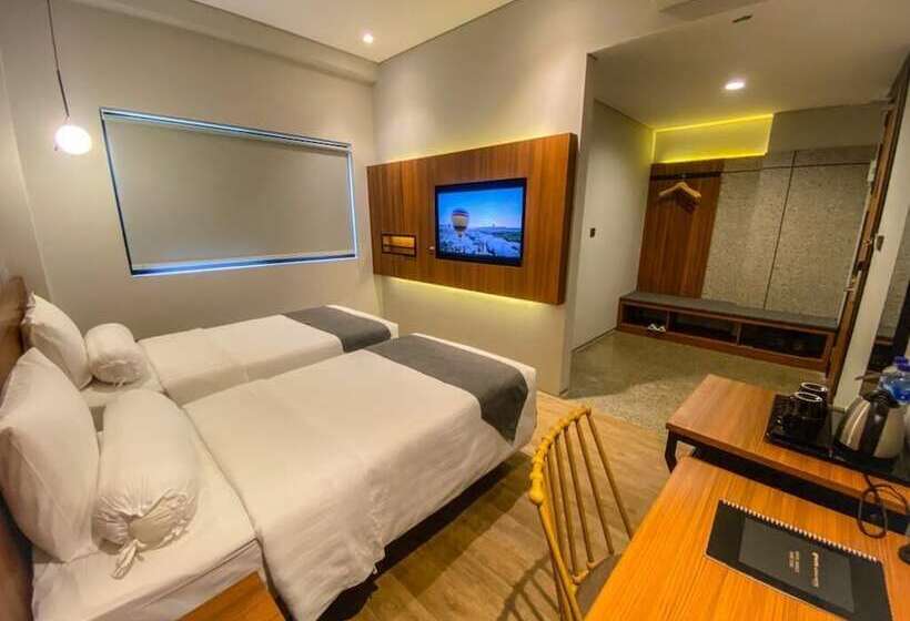 Nata Azana Hotel Solo