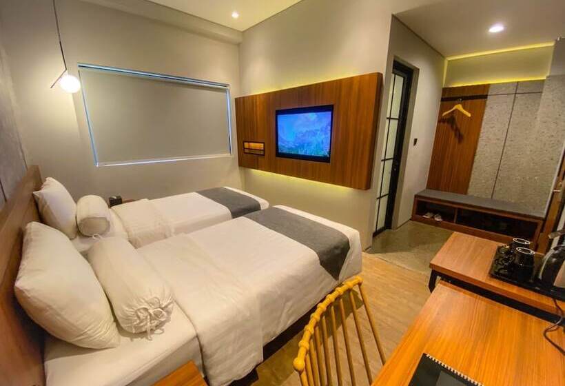 Nata Azana Hotel Solo