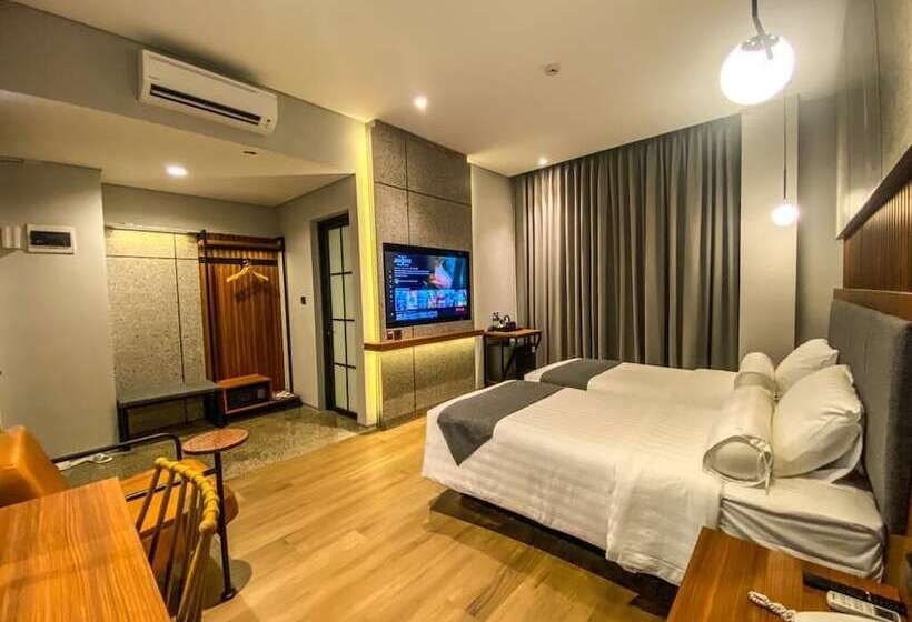 Nata Azana Hotel Solo