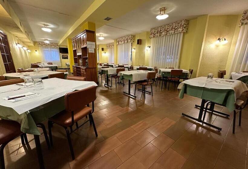 פנסיון Hostal El Chocolatero