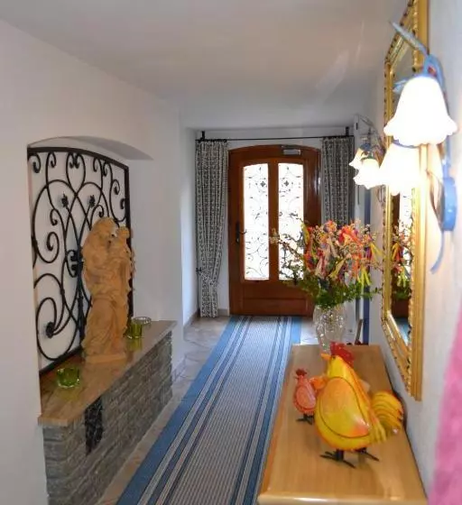 هتل Alpenresi