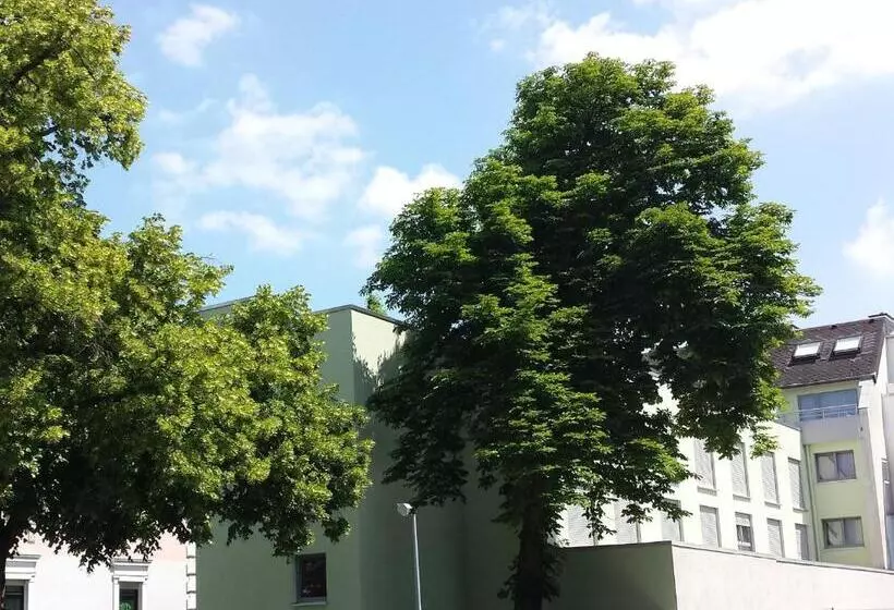 Hotelli Ante Porta Das Stadt