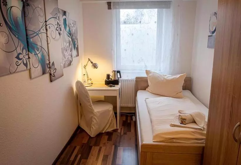 Hotelli Bouzid   Laatzen