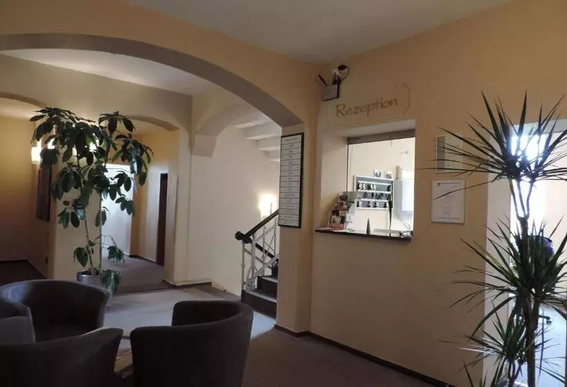 Hotelli Carl Von Clausewitz