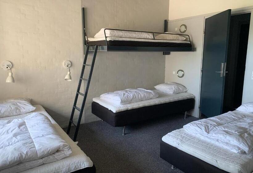 فندق Dana Cup Sportscenter