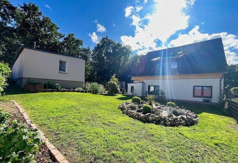 בית מלון כפרי Ferienhus Baabe