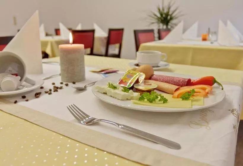 ホテル Ganita Weil Am Rhein