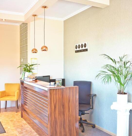 هتل Ganita Weil Am Rhein