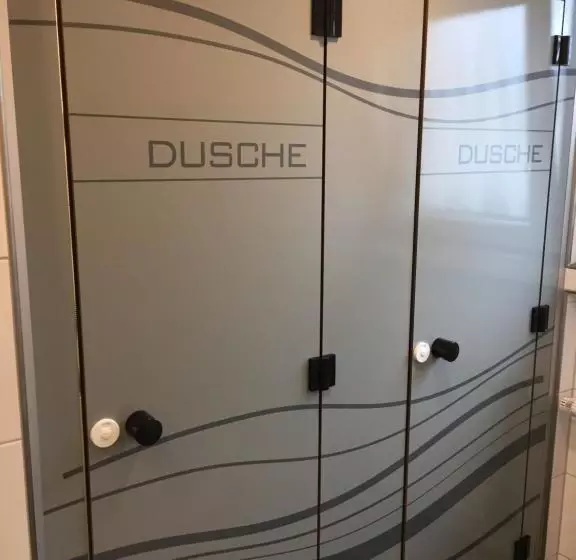 Hotelli Gasthaus Wollscheid