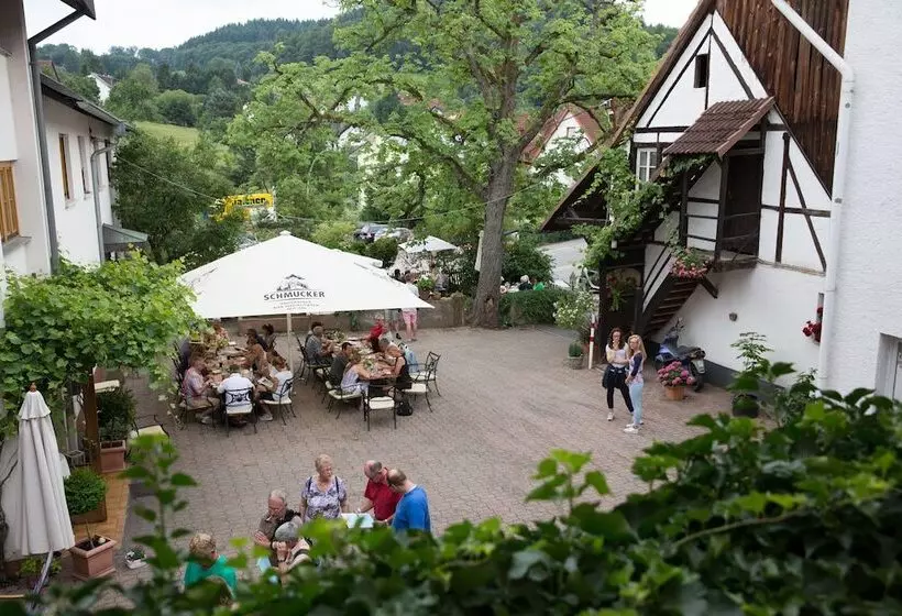 ホテル Gasthof Zur Rose