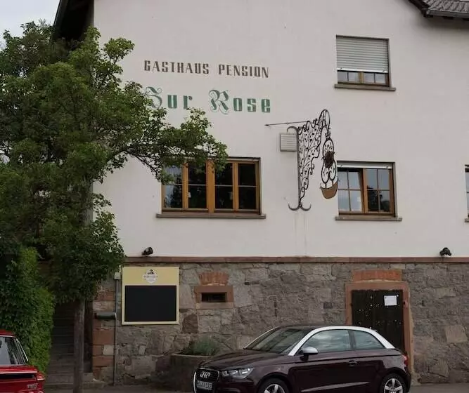 ホテル Gasthof Zur Rose